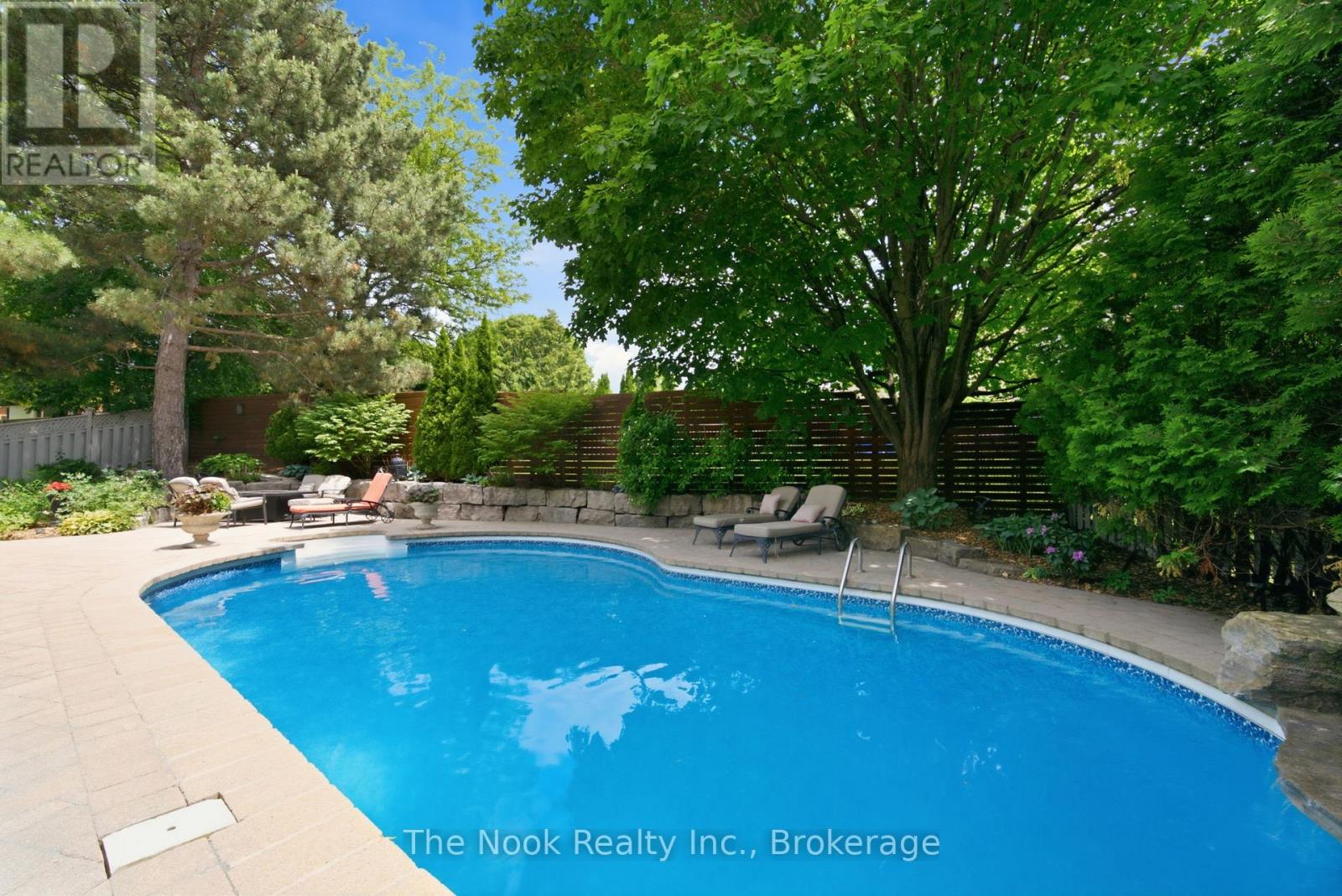 1018 Lockwood Circle, Newmarket, Ontario  L3X 1M2 - Photo 47 - N13762554