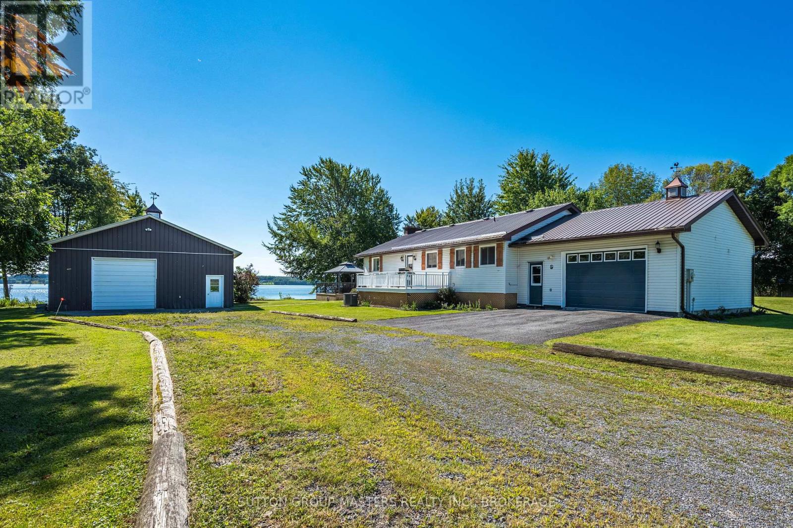 175 Pleasure Pt. Lane, Frontenac Islands, Ontario  K0H 2Y0 - Photo 1 - X13762386