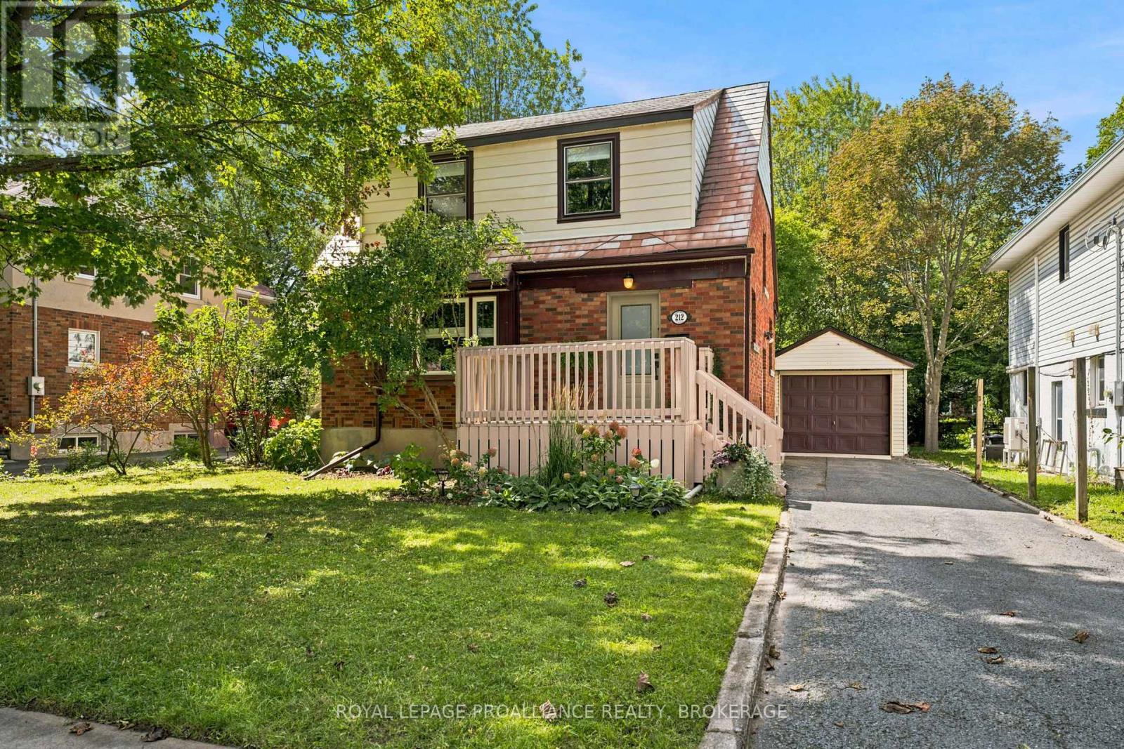 212 Westdale Avenue, Kingston, Ontario  K7L 4S5 - Photo 2 - X13762492