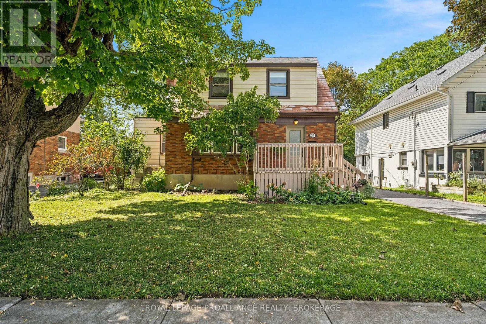 212 Westdale Avenue, Kingston, Ontario  K7L 4S5 - Photo 3 - X13762492
