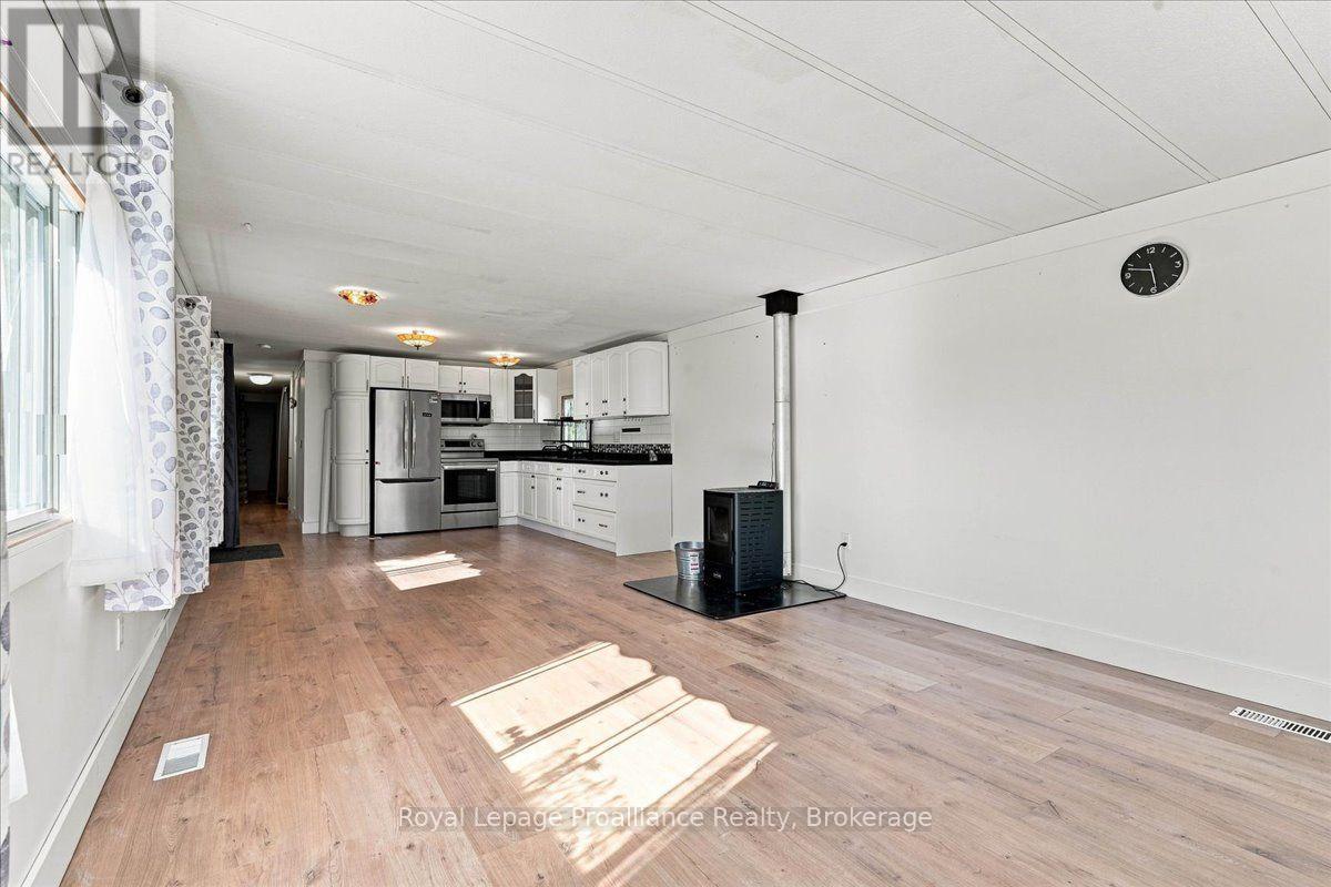 22 - 5569 Bath Road, Loyalist, Ontario  K0H 1G0 - Photo 11 - X13762344