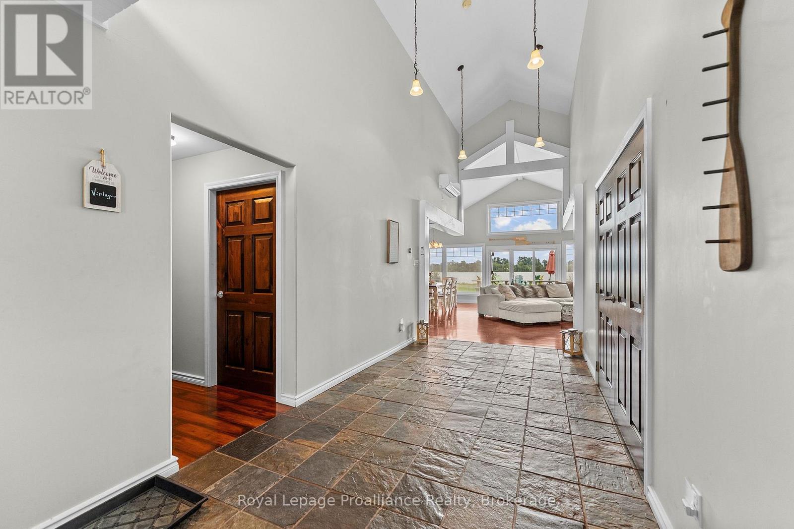 137 Lakeshore Drive, Madawaska Valley, Ontario  K0J 1B0 - Photo 12 - X13762584