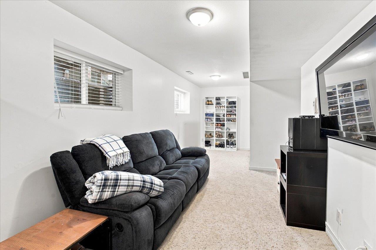 20503 66b Avenue, Langley, British Columbia  V2Y 2X9 - Photo 30 - R3157359