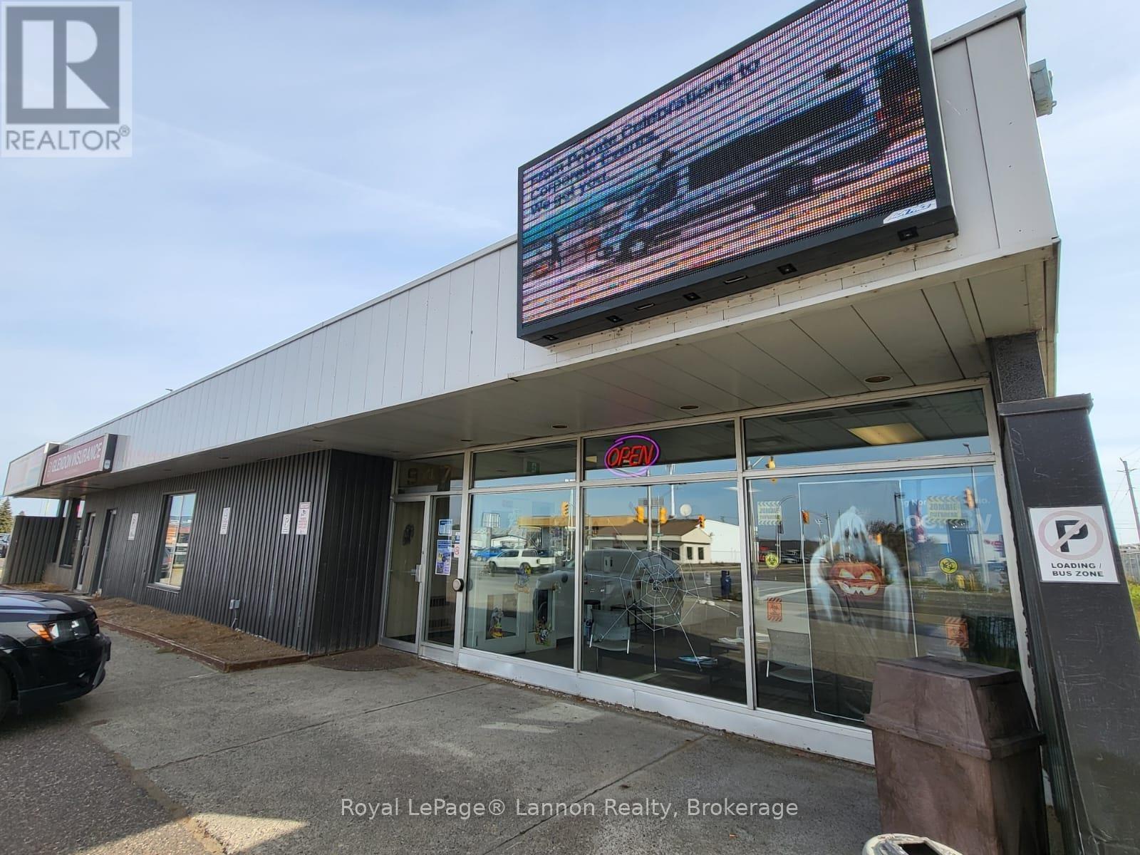 B - 947 Memorial Avenue, Thunder Bay, Ontario  P7B 4A1 - Photo 20 - X13256018