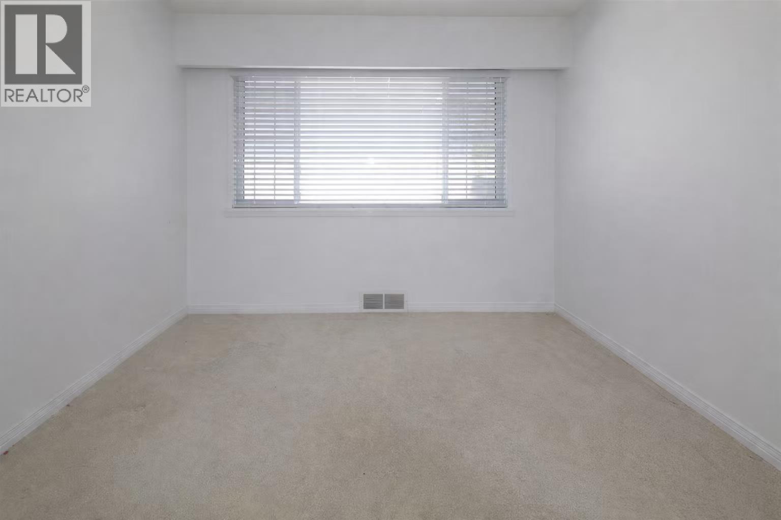 1563 E 59th Avenue, Vancouver, British Columbia  V5P 2G8 - Photo 4 - R3160397