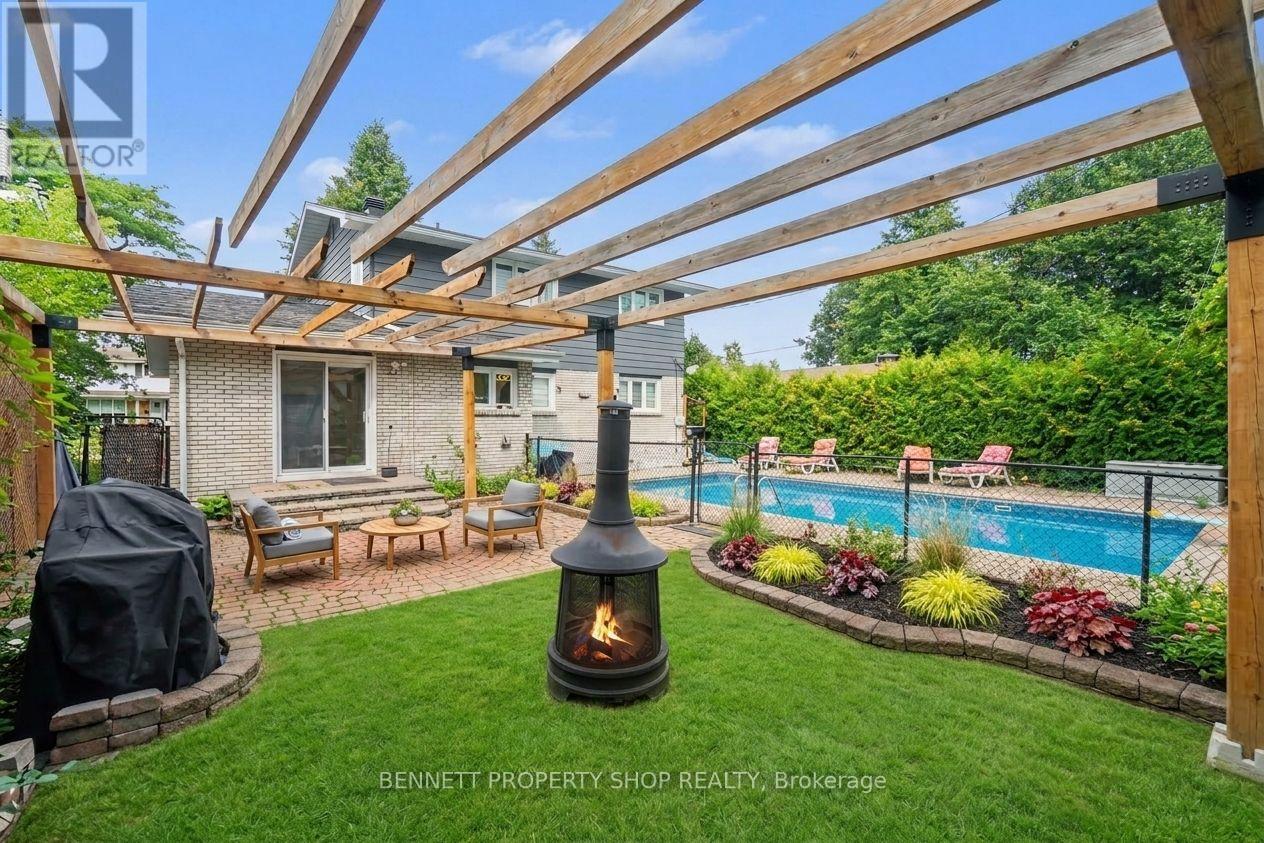 1902 Featherston Drive, Ottawa, Ontario  K1H 6P5 - Photo 24 - X13762540