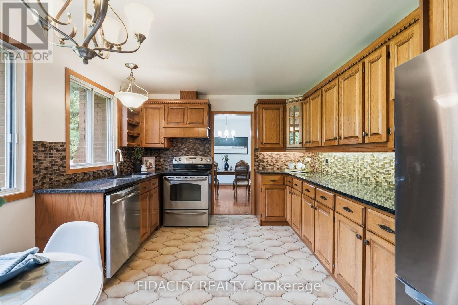 45 Cortleigh Drive, Ottawa, Ontario  K2J 3Z7 - Photo 12 - X13762558