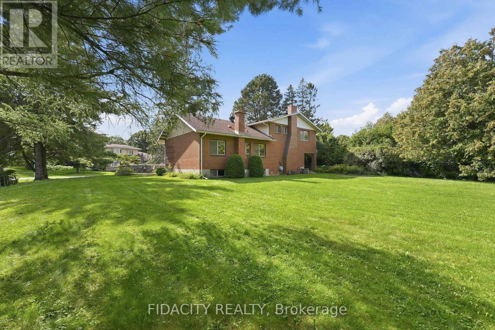 45 Cortleigh Drive, Ottawa, Ontario  K2J 3Z7 - Photo 4 - X13762558