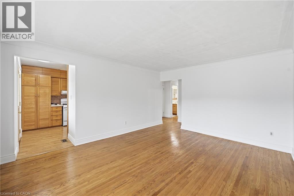304 Whitney Avenue, Hamilton, Ontario  L8S 2H2 - Photo 14 - 40861682