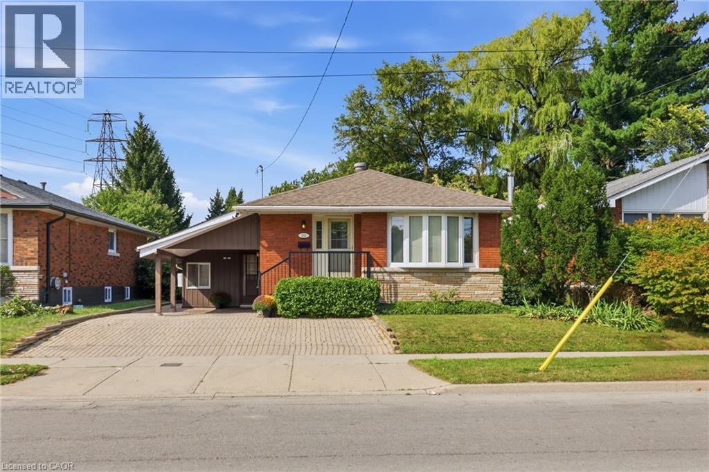 304 Whitney Avenue, Hamilton, Ontario  L8S 2H2 - Photo 2 - 40861682