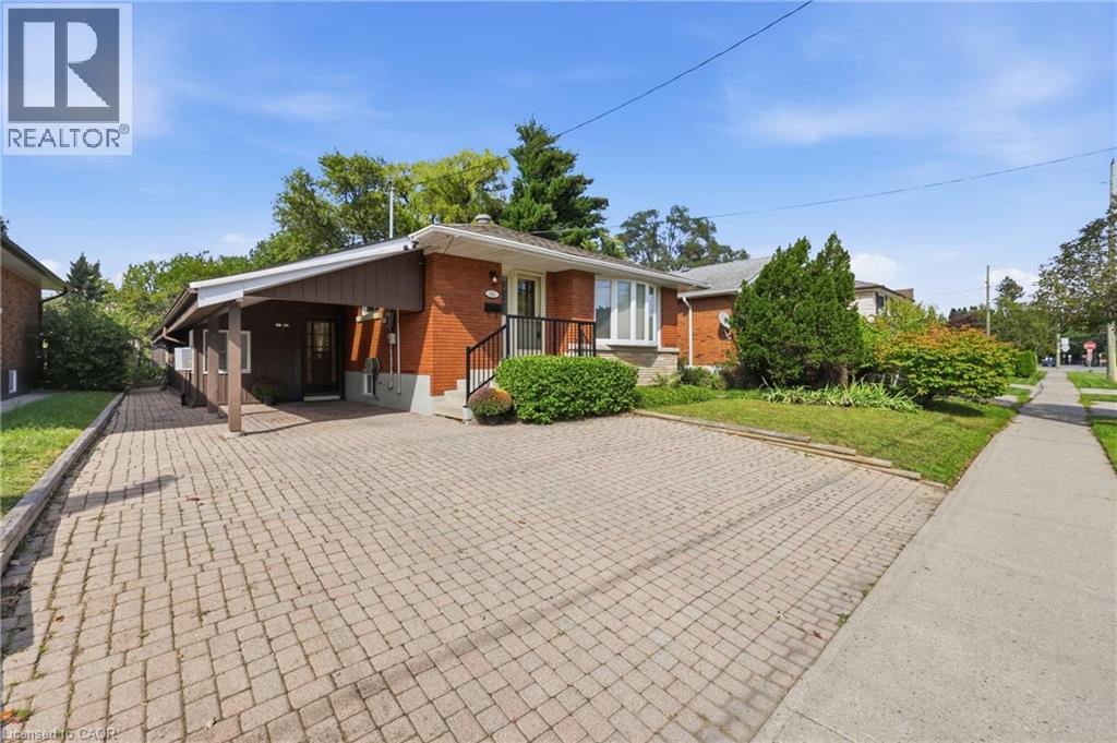 304 Whitney Avenue, Hamilton, Ontario  L8S 2H2 - Photo 3 - 40861682
