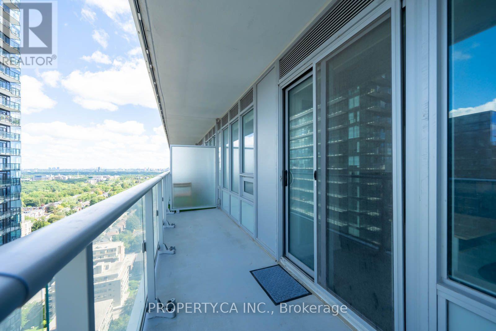 2612 - 99 Broadway Avenue, Toronto, Ontario  M4P 0E3 - Photo 13 - C13762388