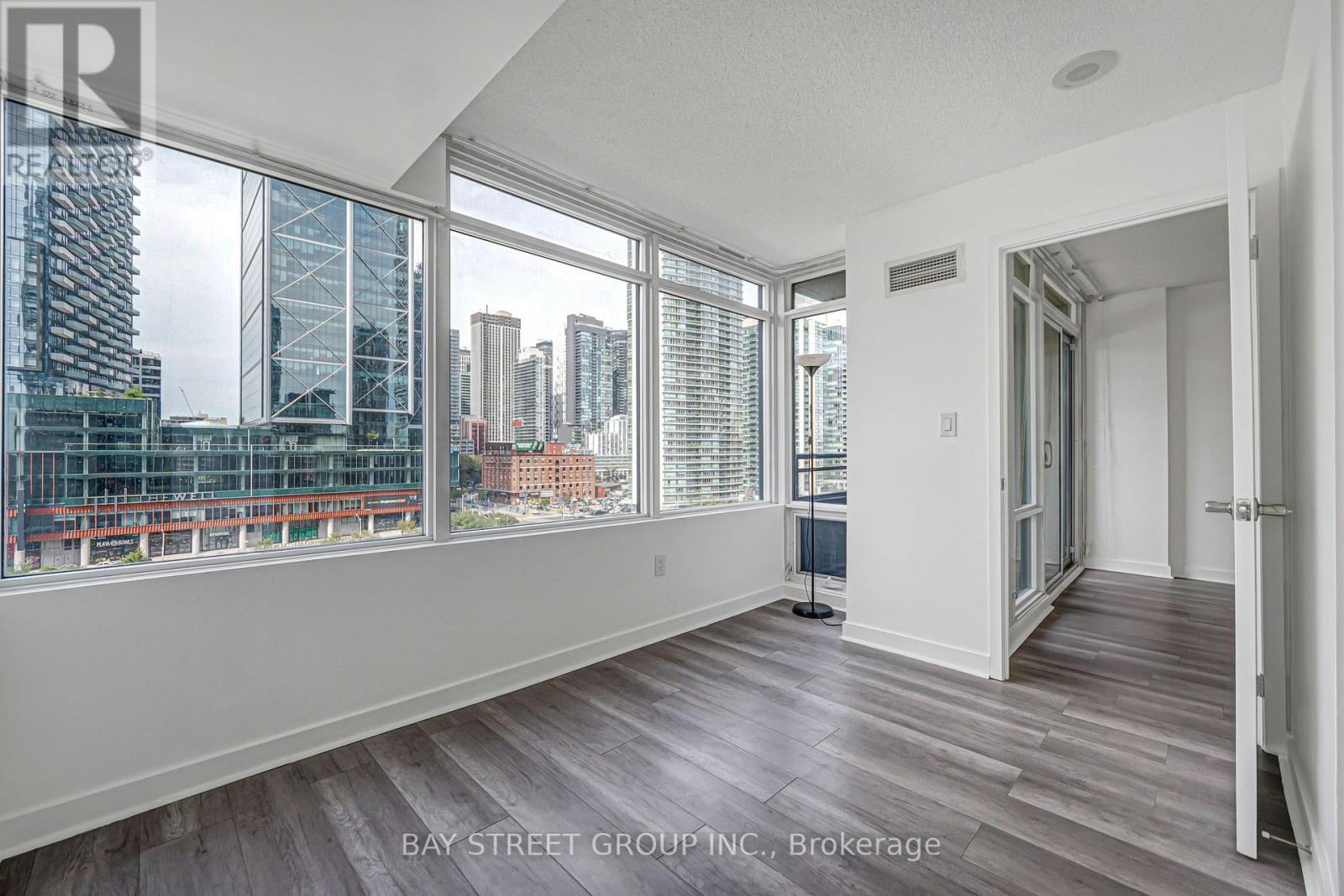 816 - 25 Telegram Mews, Toronto, Ontario  M5V 3Z1 - Photo 20 - C13762504