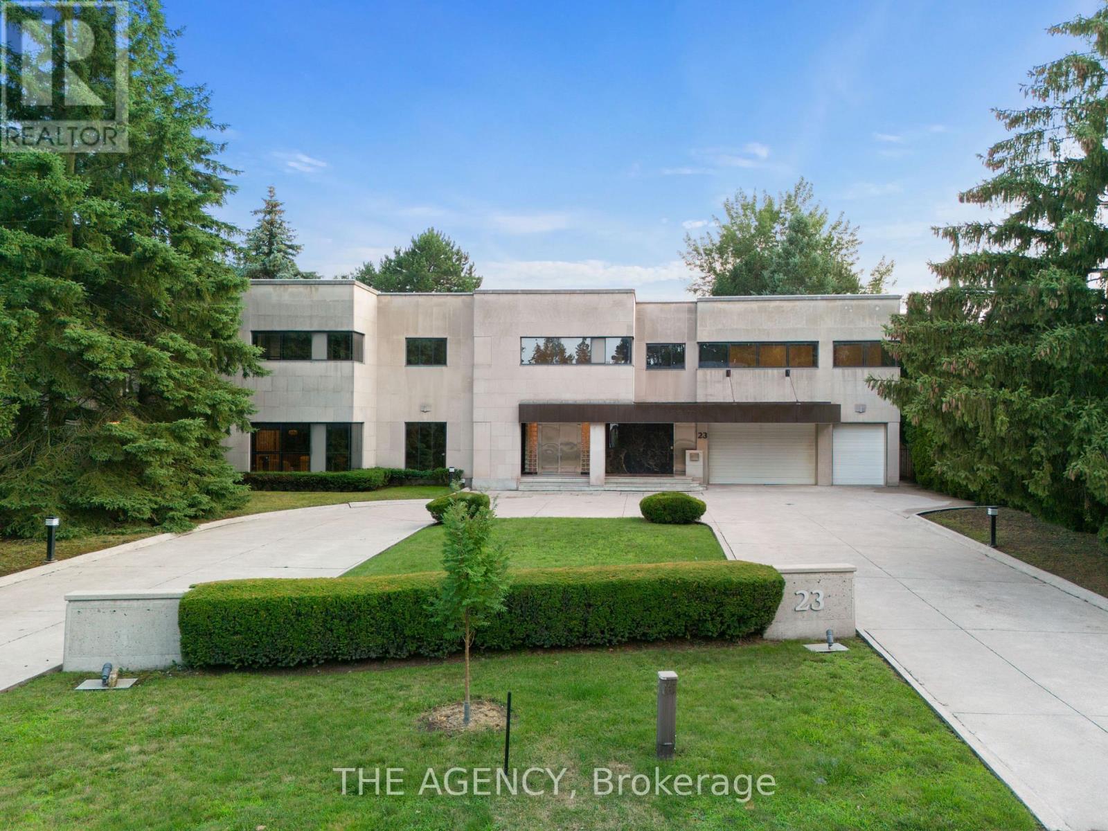 23 Bayview Ridge, Toronto, Ontario  M2L 1E3 - Photo 1 - C13762548