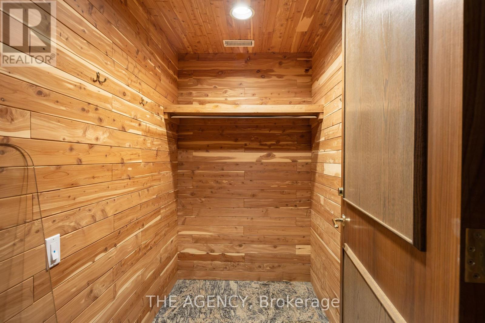 23 Bayview Ridge, Toronto, Ontario  M2L 1E3 - Photo 28 - C13762548