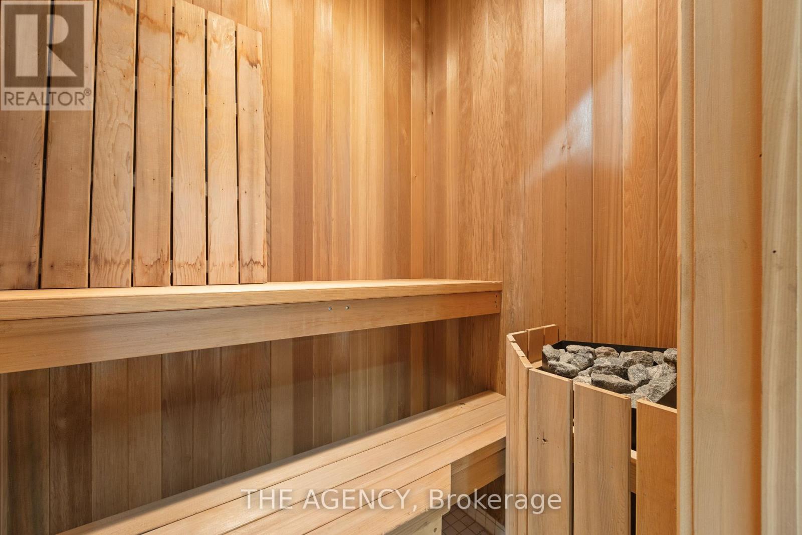 23 Bayview Ridge, Toronto, Ontario  M2L 1E3 - Photo 32 - C13762548