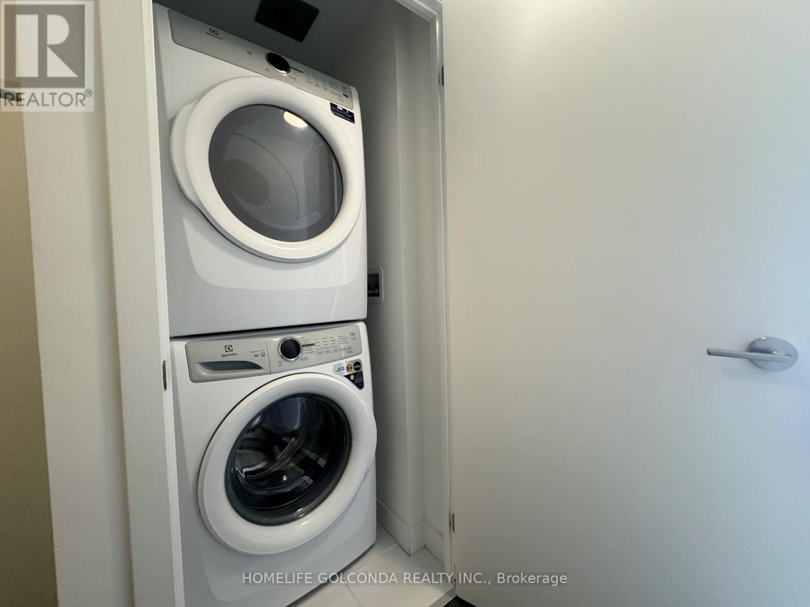 N1006 - 7 Golden Lion Heights, Toronto, Ontario  M2M 0C1 - Photo 15 - C13762552
