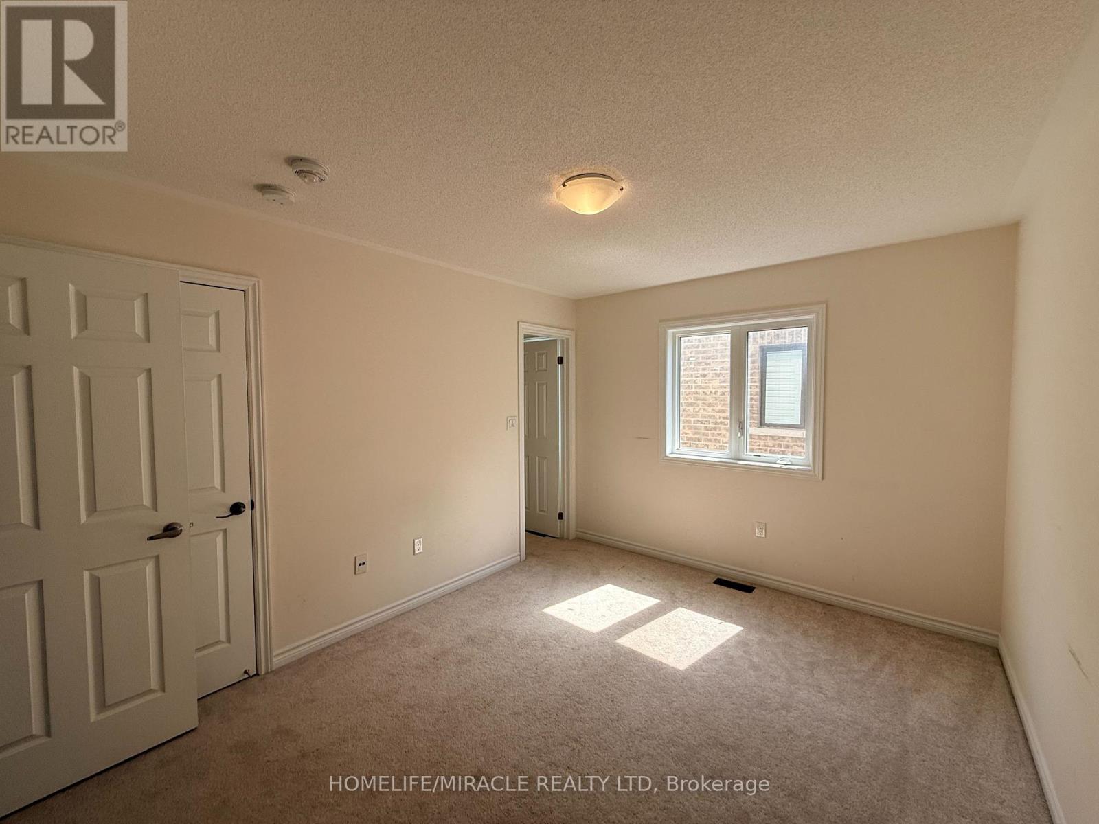 42 Arthur Mclaughlin Street, Clarington, Ontario  L1C 0T6 - Photo 22 - E13762342