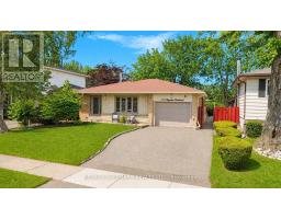 117 CLAPPISON BOULEVARD, Toronto, Ontario