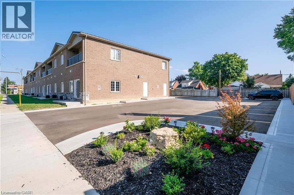 161 Ottawa Street Unit# 104, Kitchener, Ontario  N2G 3T2 - Photo 4 - 40861915