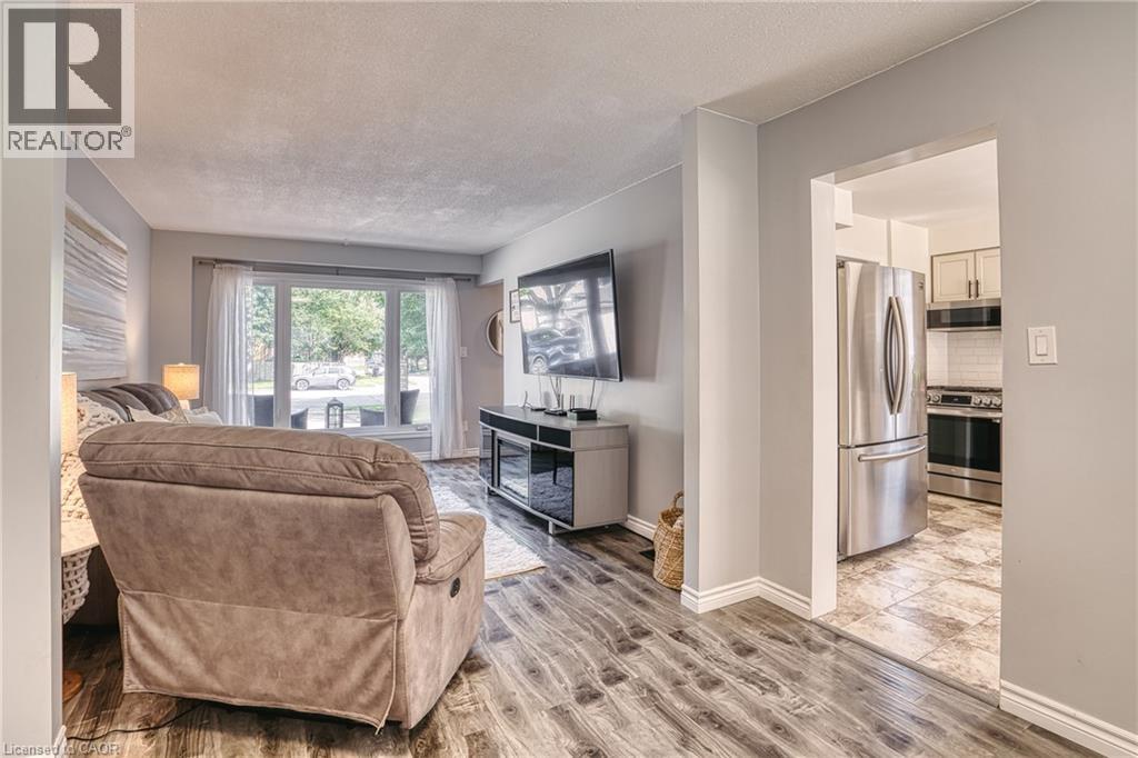 36 Angela Crescent, Cambridge, Ontario  N1S 4B6 - Photo 10 - 40858765