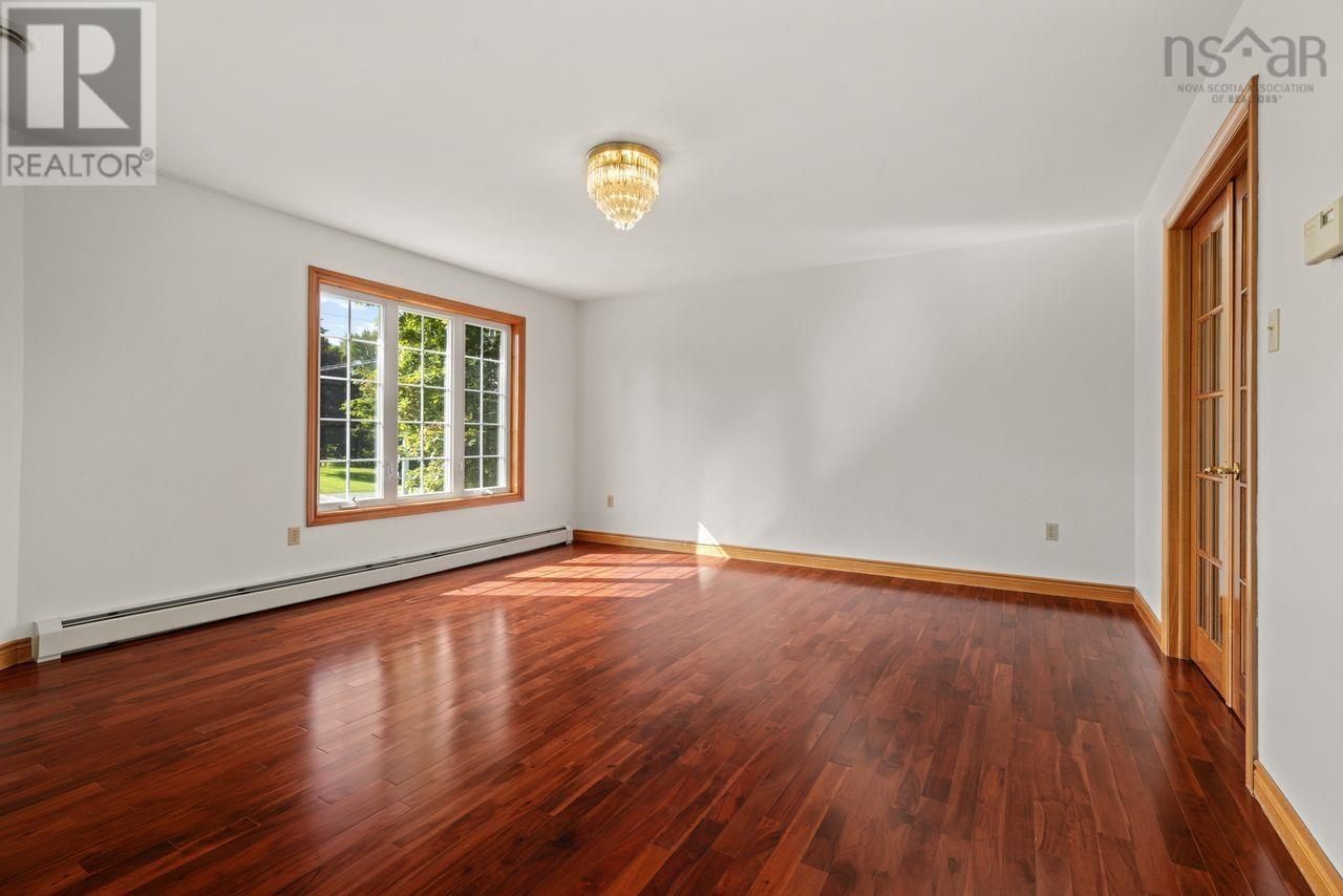 2 Huxley Close, Halifax, Nova Scotia  B3M 4H6 - Photo 16 - 202622541