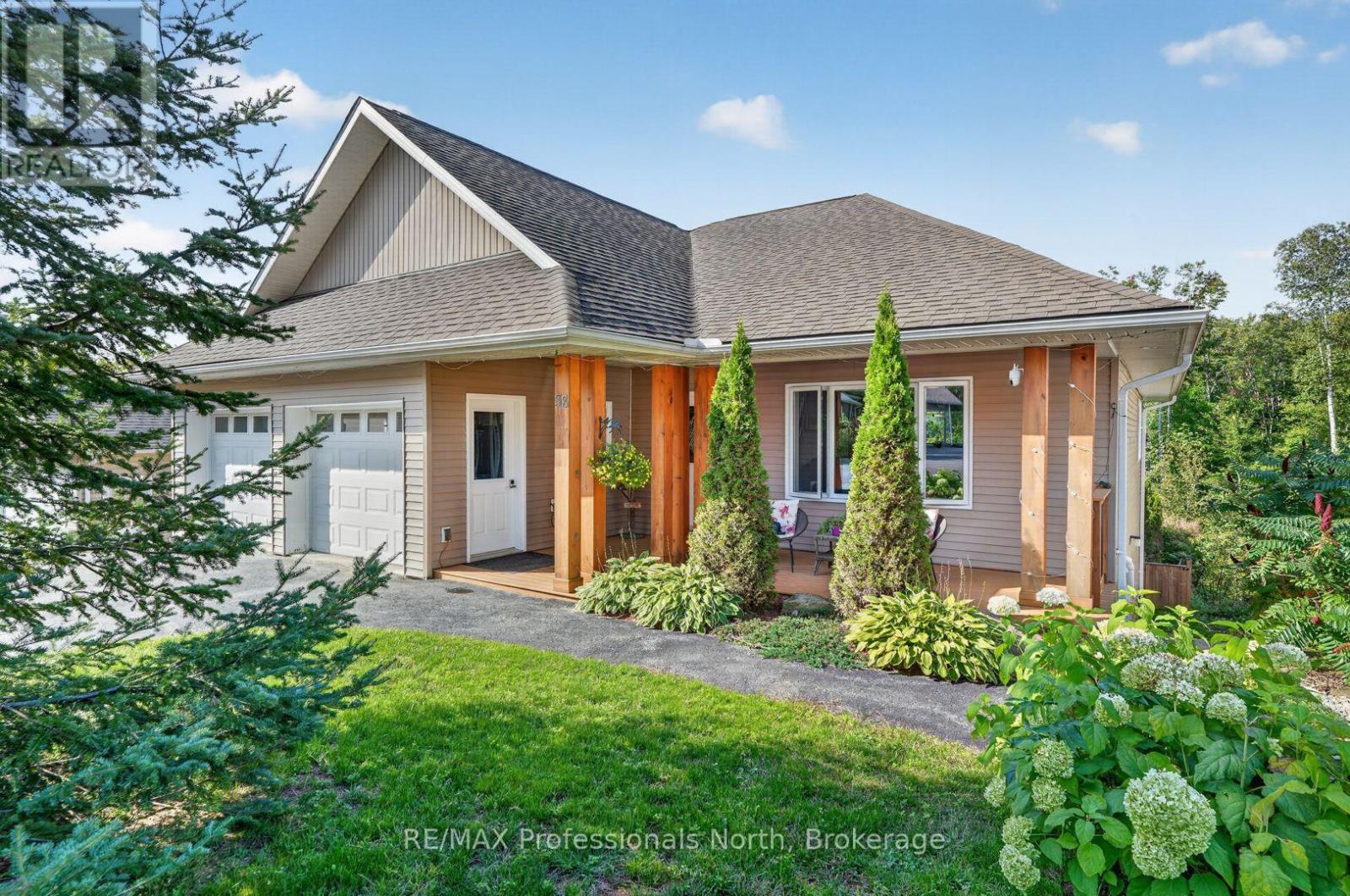 38 GOODWIN DRIVE, Huntsville, Ontario