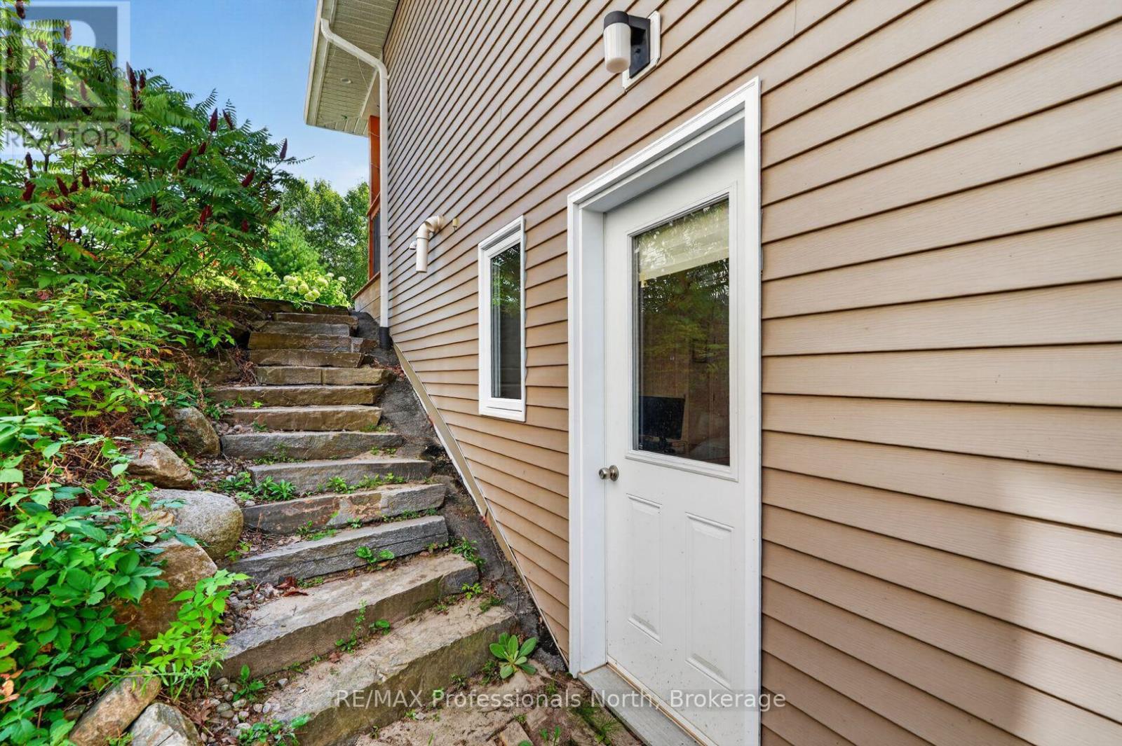 38 Goodwin Drive, Huntsville, Ontario  P1H 2R3 - Photo 46 - X13762536