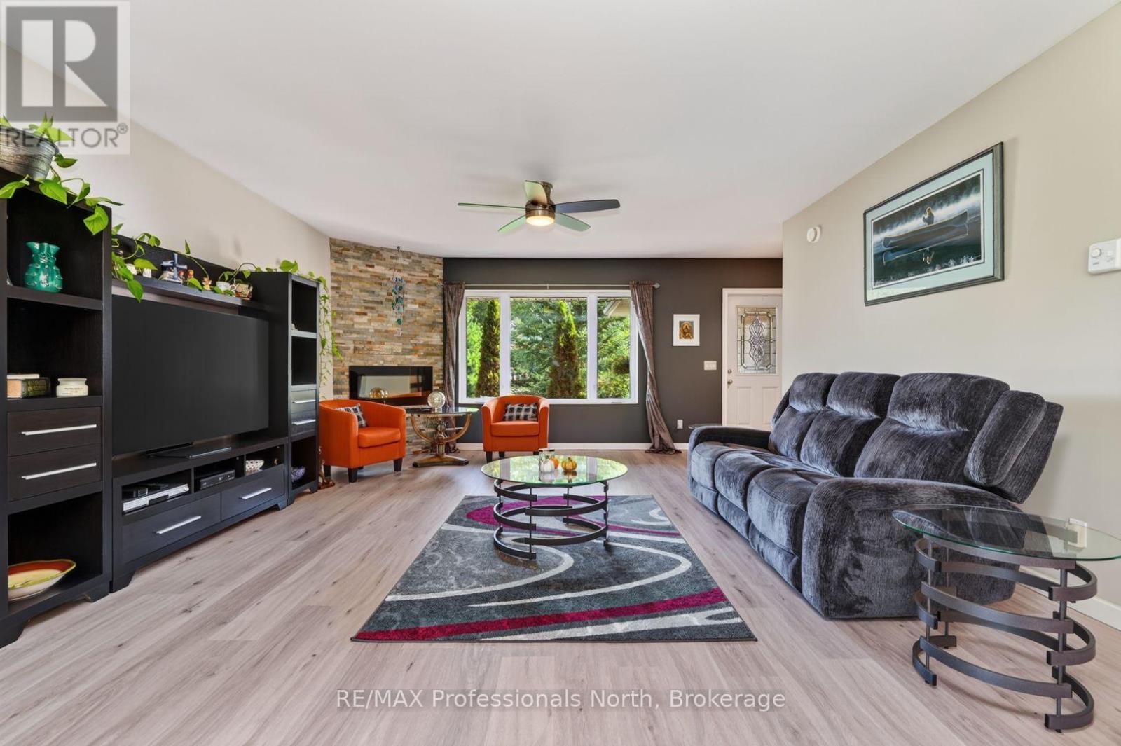 38 Goodwin Drive, Huntsville, Ontario  P1H 2R3 - Photo 6 - X13762536