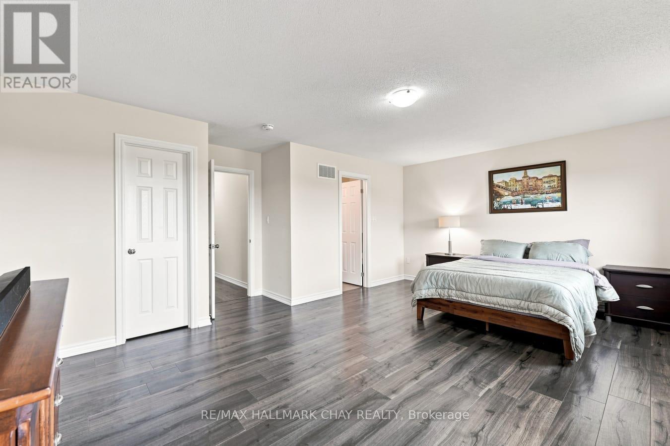1146 Peelar Crescent, Innisfil, Ontario  L0L 1W0 - Photo 12 - N13762374