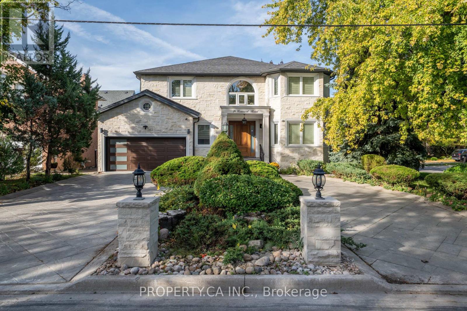 76 CONCORD ROAD, vaughan (beverley glen), Ontario