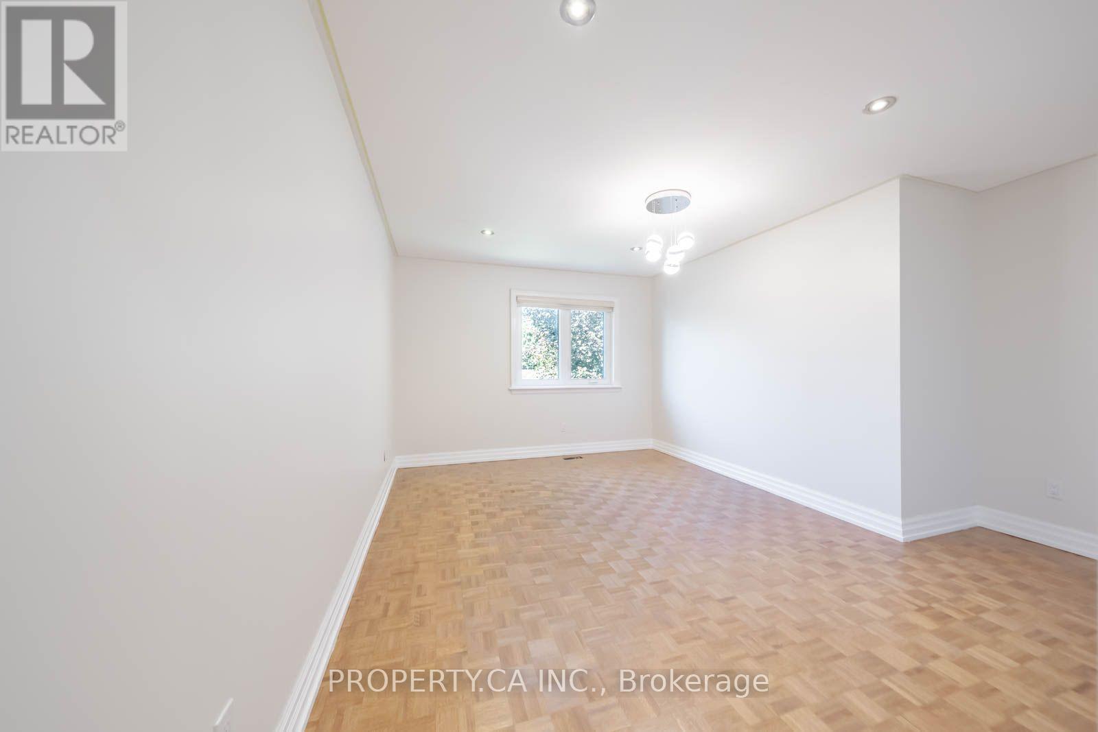 76 Concord Road, Vaughan (Beverley Glen), Ontario  L4J 3M3 - Photo 18 - N13762454
