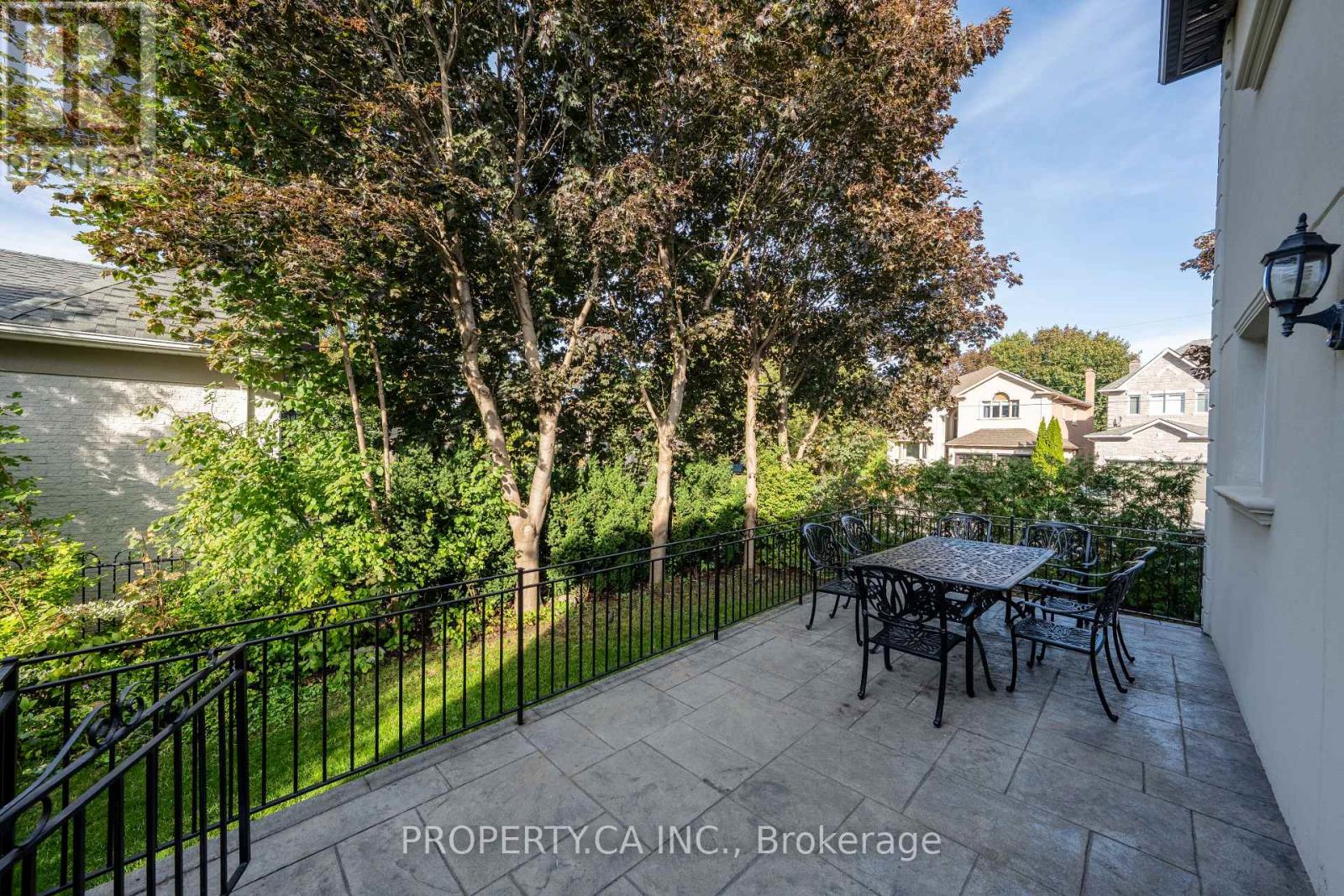 76 Concord Road, Vaughan (Beverley Glen), Ontario  L4J 3M3 - Photo 27 - N13762454