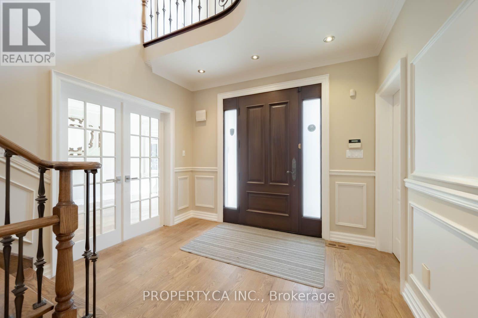 76 Concord Road, Vaughan (Beverley Glen), Ontario  L4J 3M3 - Photo 3 - N13762454