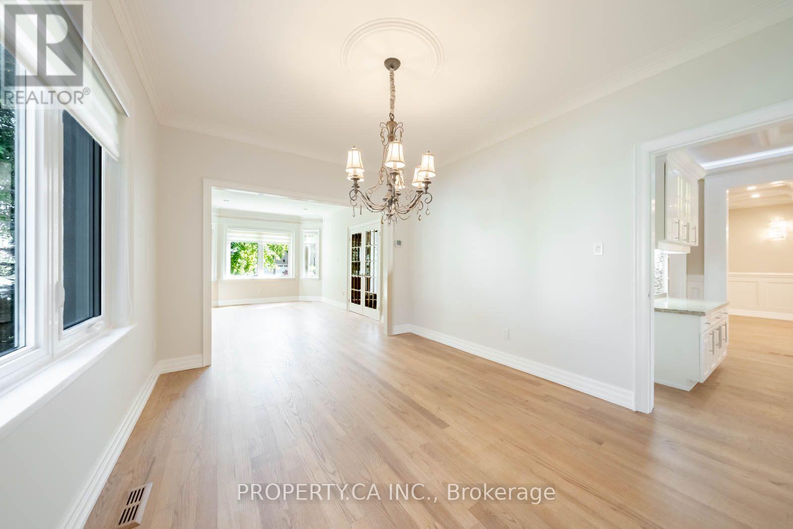76 Concord Road, Vaughan (Beverley Glen), Ontario  L4J 3M3 - Photo 5 - N13762454