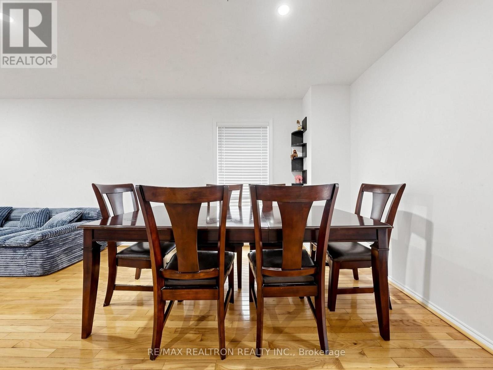 101 Chieftain Crescent, Barrie, Ontario  L4N 6J2 - Photo 15 - S13762328