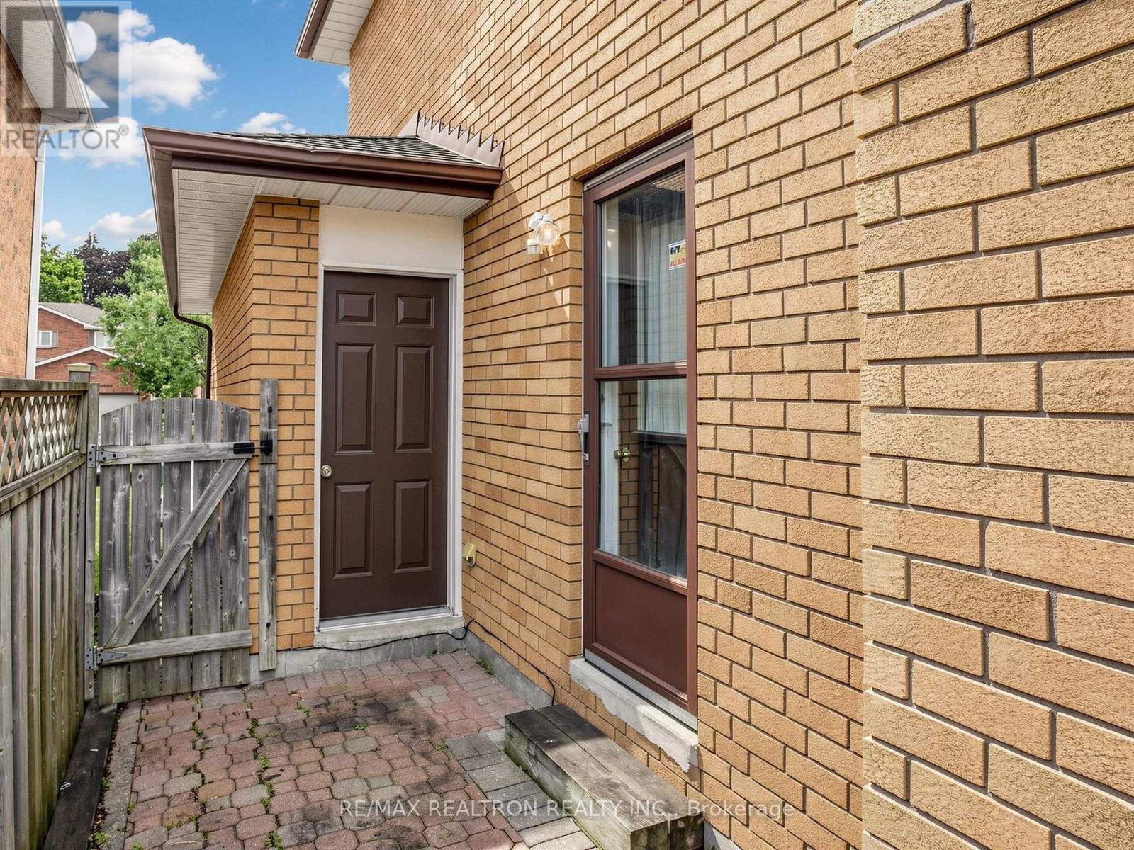 101 Chieftain Crescent, Barrie, Ontario  L4N 6J2 - Photo 46 - S13762328