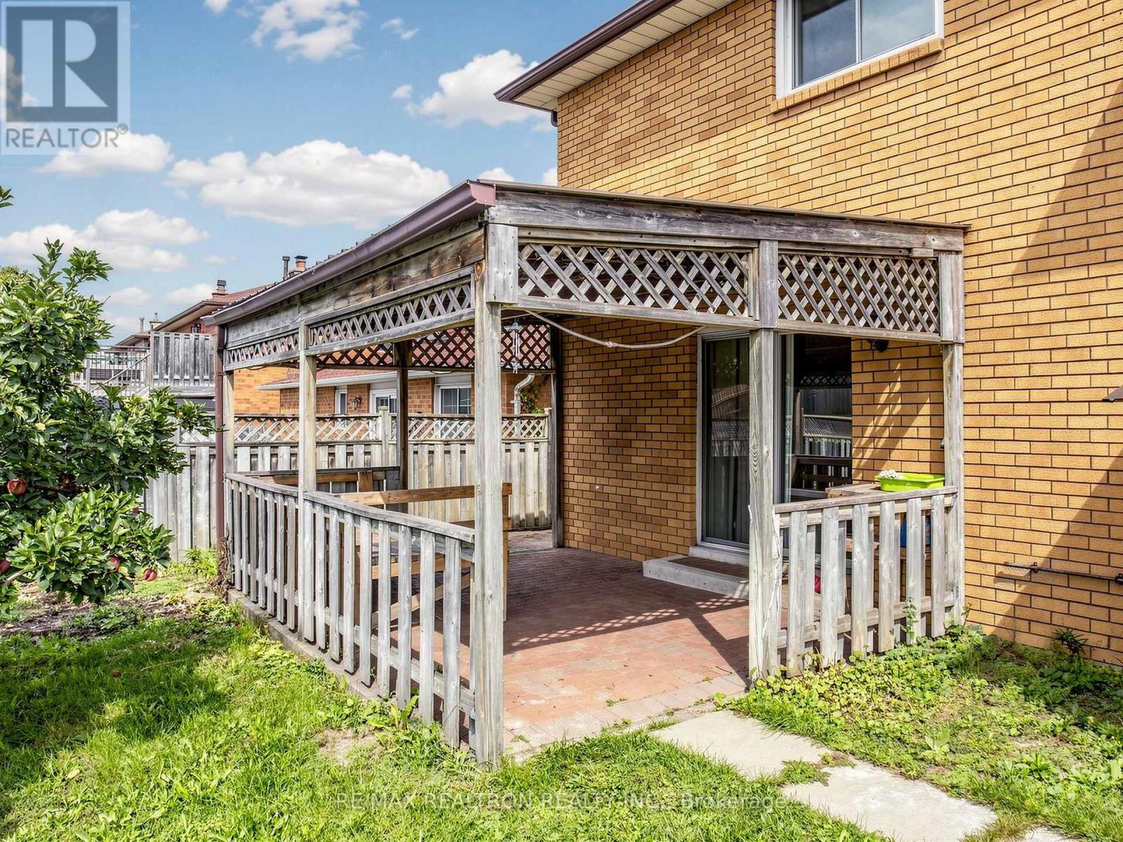 101 Chieftain Crescent, Barrie, Ontario  L4N 6J2 - Photo 49 - S13762328