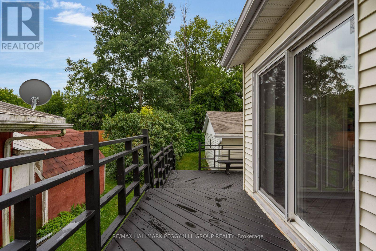 379 Wardell Street, Tay, Ontario  L0K 1R0 - Photo 7 - S13762596