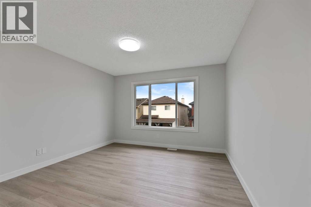 81 Saddlecrest Green Ne, Calgary, Alberta  T3J 5N4 - Photo 19 - A2337772