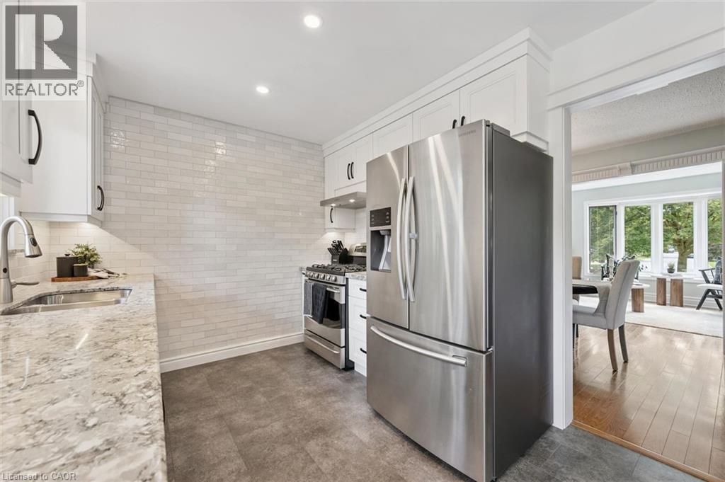 495 Tipperton Crescent, Oakville, Ontario  L6L 5E1 - Photo 16 - 40846639