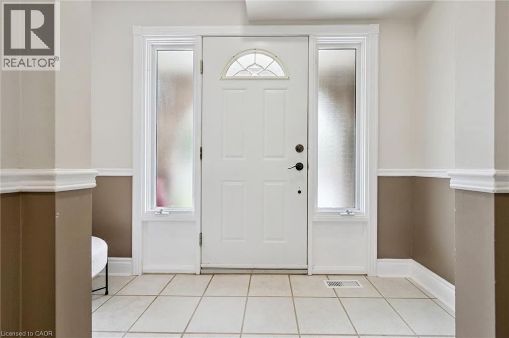 495 Tipperton Crescent, Oakville, Ontario  L6L 5E1 - Photo 4 - 40846639