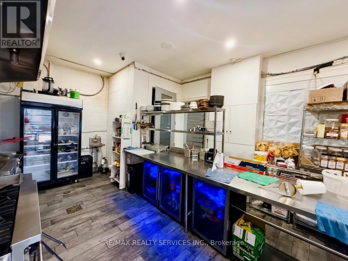 134 Millwick Drive, Toronto, Ontario  M9L 1Y6 - Photo 20 - W13762316