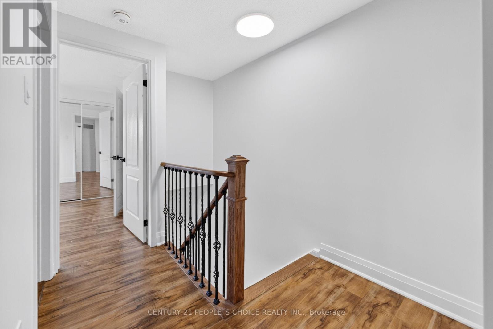 658 Galloway Crescent, Mississauga, Ontario  L5C 3W1 - Photo 21 - W13762418