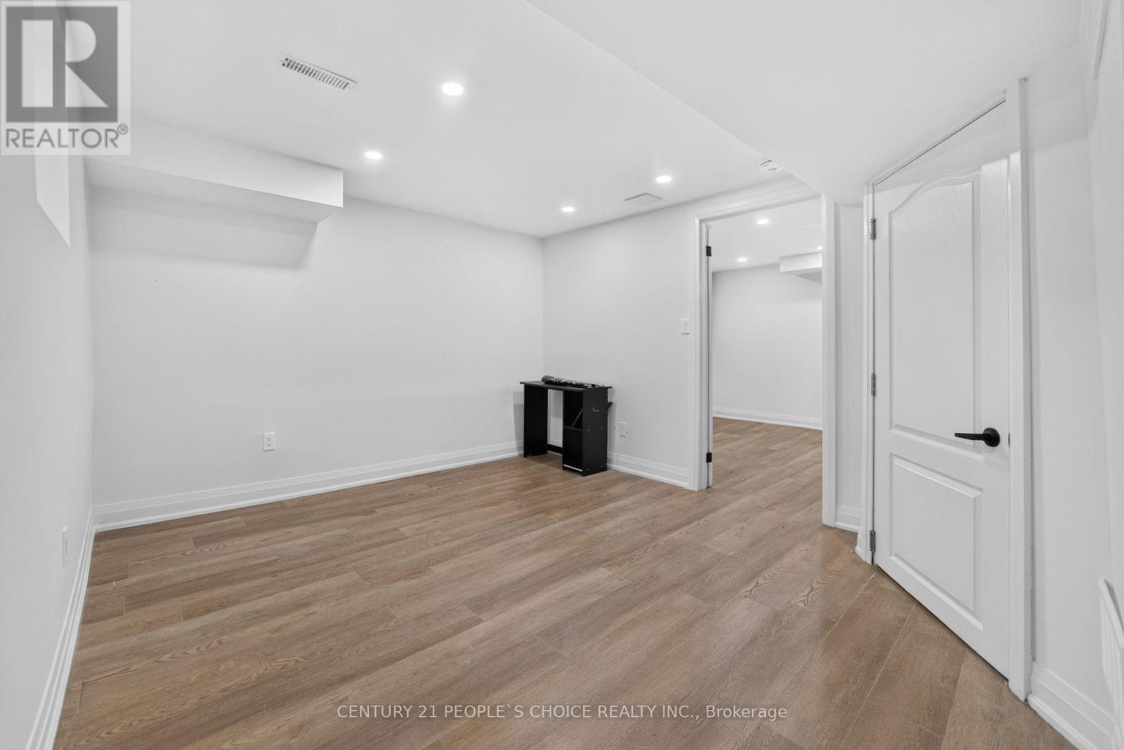 658 Galloway Crescent, Mississauga, Ontario  L5C 3W1 - Photo 40 - W13762418