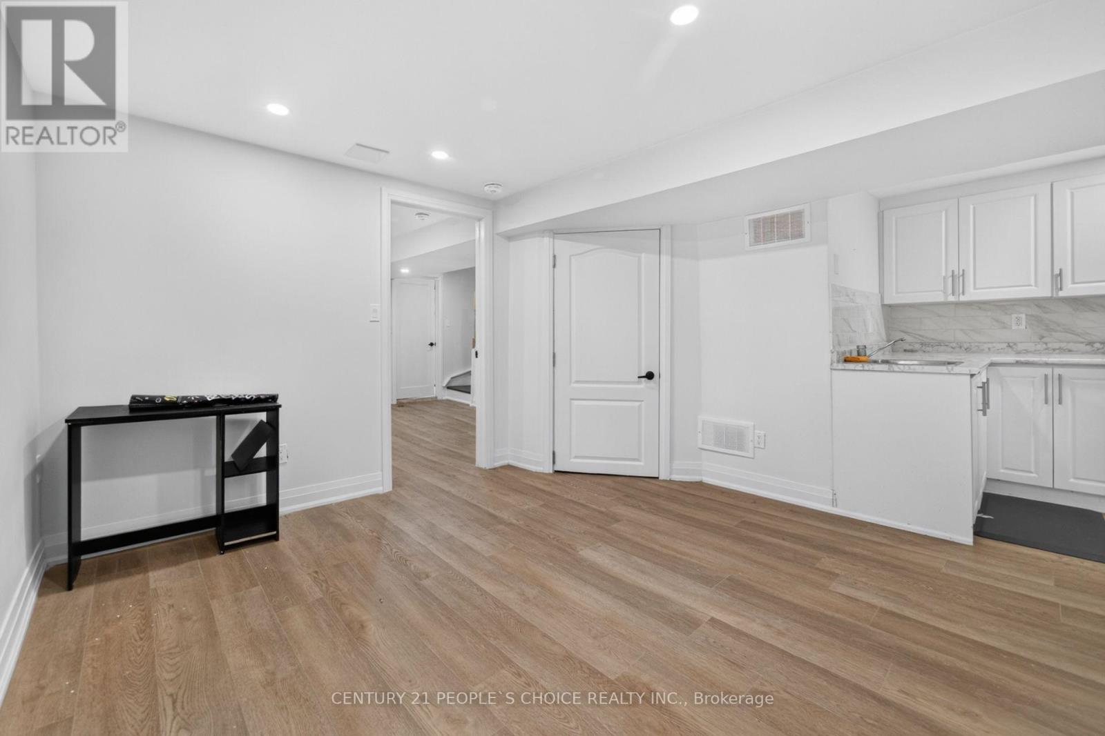 658 Galloway Crescent, Mississauga, Ontario  L5C 3W1 - Photo 41 - W13762418