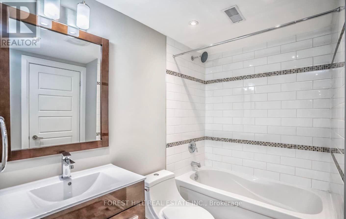 Bsmt - 34 Kenneth Avenue, Toronto, Ontario  M6P 1H9 - Photo 14 - W13762426