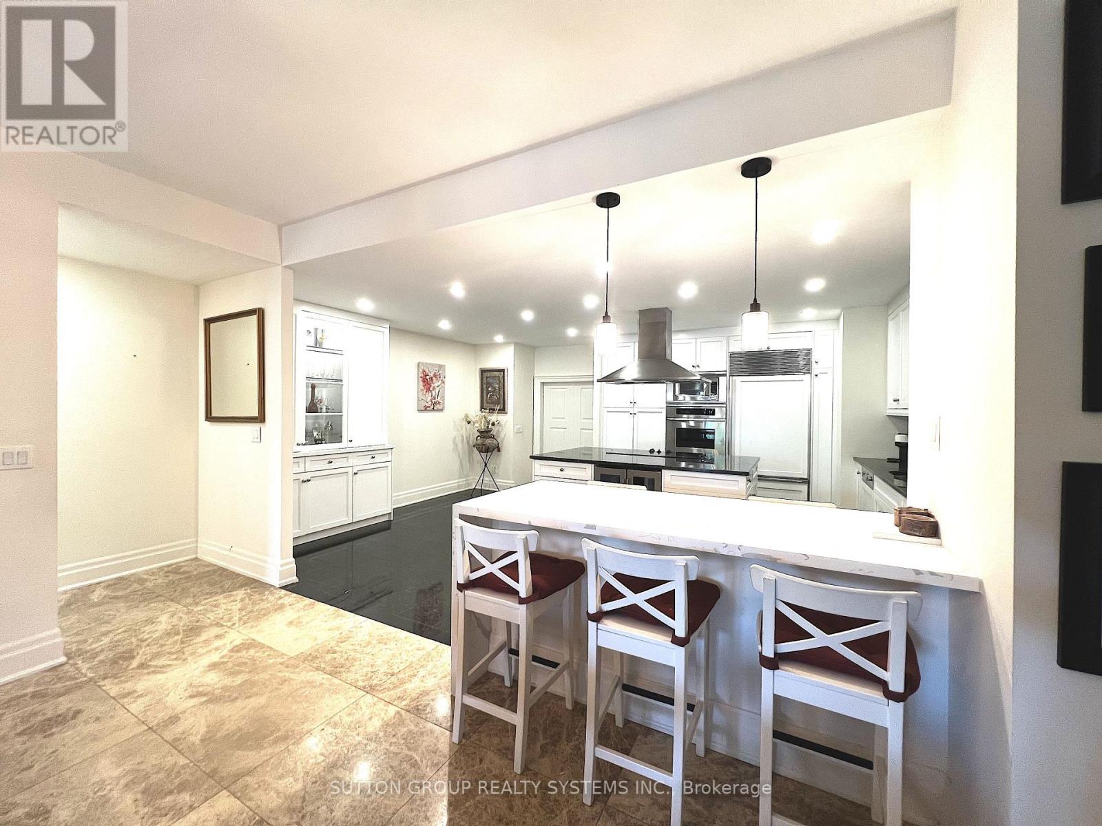 102 - 2095 Lake Shore Boulevard W, Toronto, Ontario  M8V 4G4 - Photo 15 - W13762436