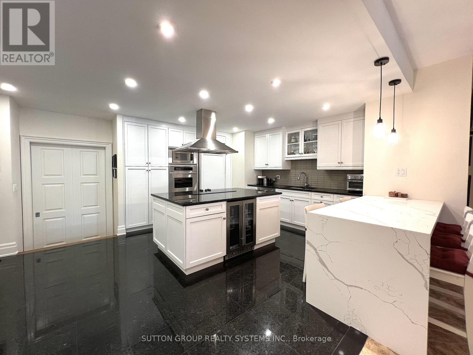 102 - 2095 Lake Shore Boulevard W, Toronto, Ontario  M8V 4G4 - Photo 16 - W13762436