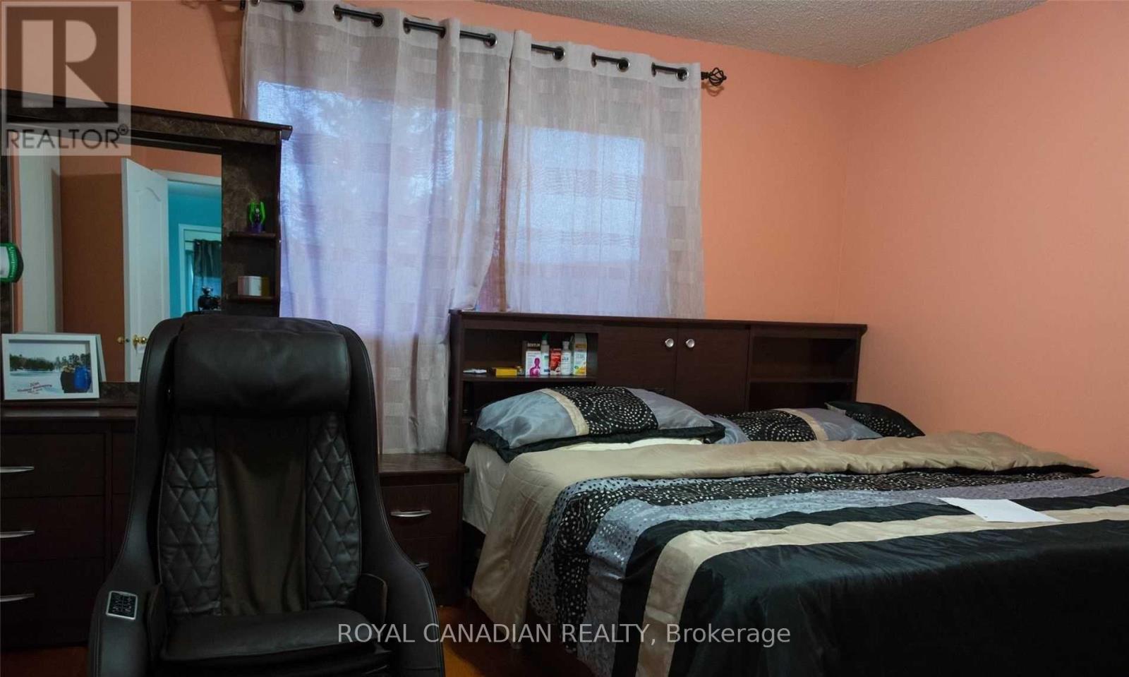 209 - 5030 Heatherleigh Avenue S, Mississauga, Ontario  L5V 2G7 - Photo 11 - W13762478